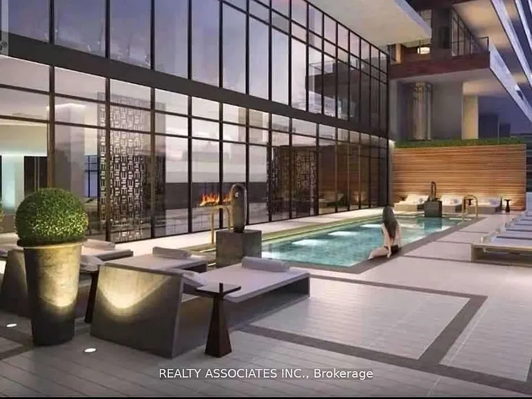 501 Yonge St #4003 — Photo 11