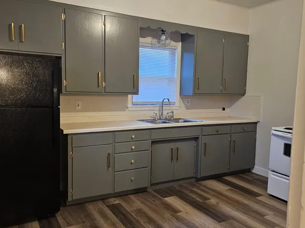 501 W Third Street, 501 W 3rd St #501, Shawano, WI 54166