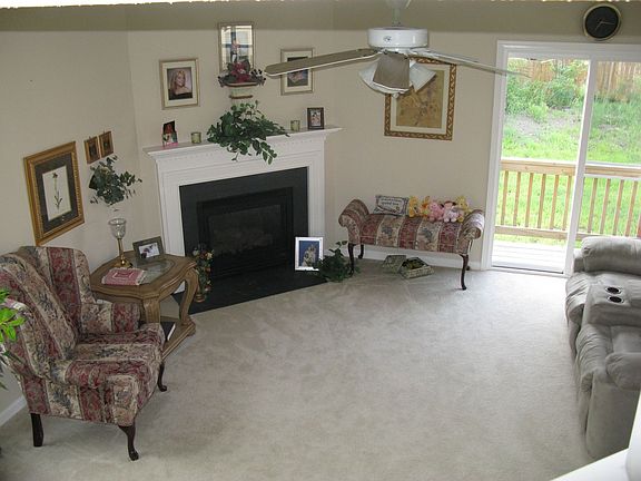 Spacious Family Room