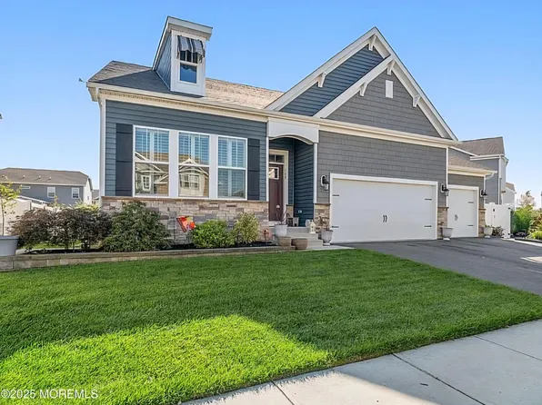 163 Bradshaw Drive, Manahawkin, NJ 08050