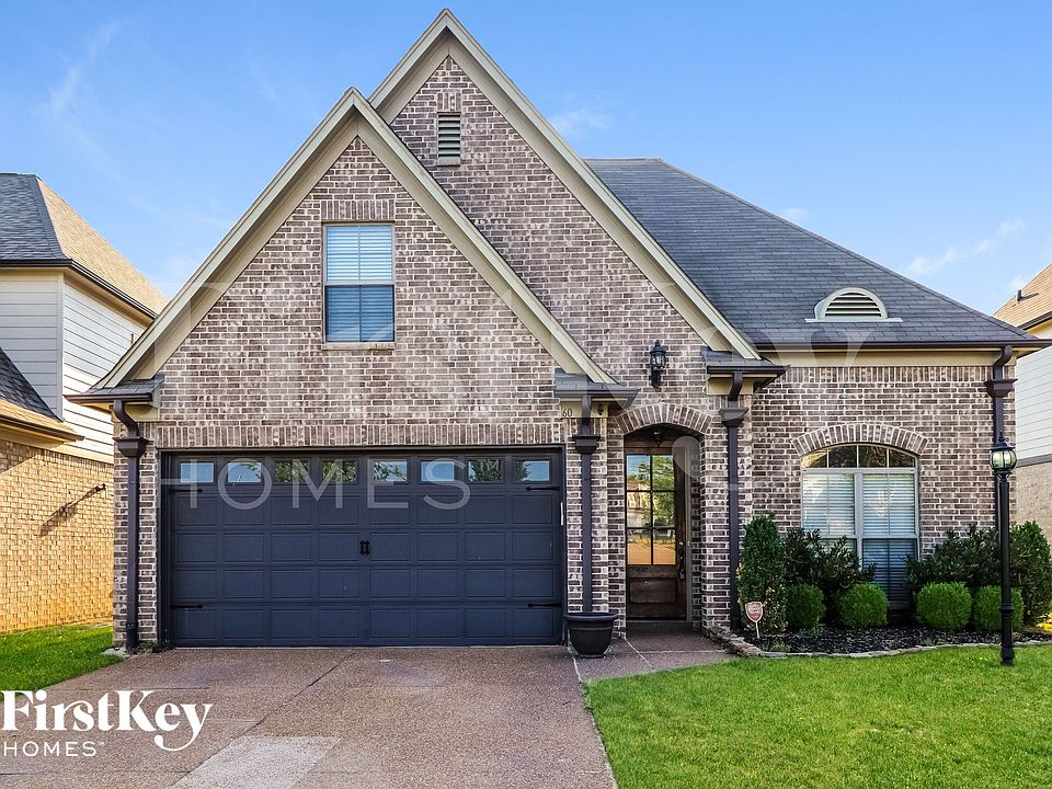 1st image of 60 Birch Springs Dr