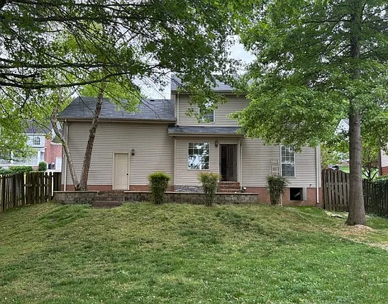 732 E Statue Ct — Photo 4