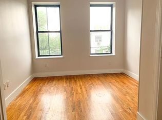 152 Grove St, Brooklyn, NY 11221