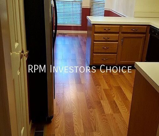 4th image of 3420 Country Way Rd