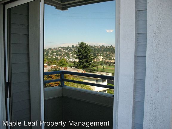 5th image of 2244 13th Ave W APT 208