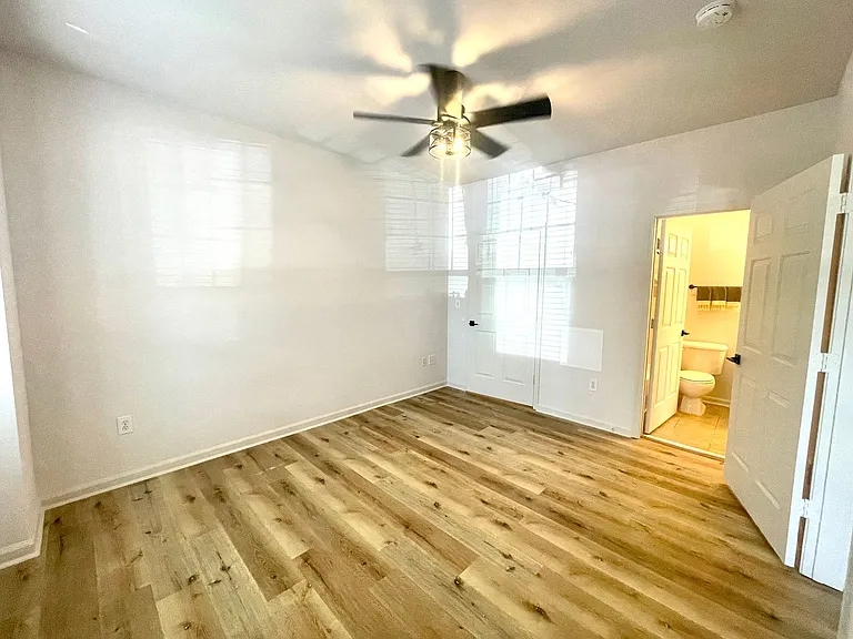 45 Sycamore Ave #1415 — Photo 17