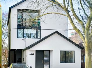 506 Scarborough Rd #3, Toronto, ON M4E3N2