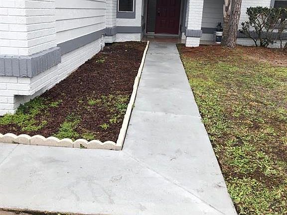 3rd image of 199 Sandalwood Dr