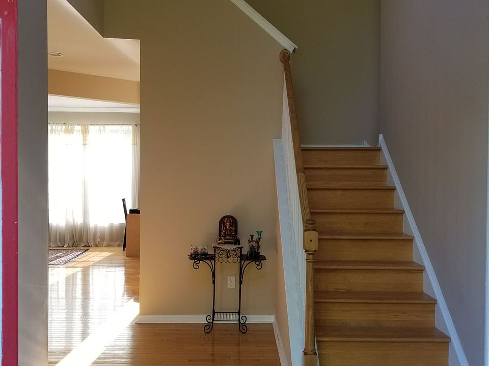 1st image of 103 W Clay Creek Ln