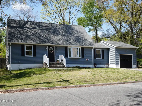 325 18th Avenue, Brick, NJ 08724
