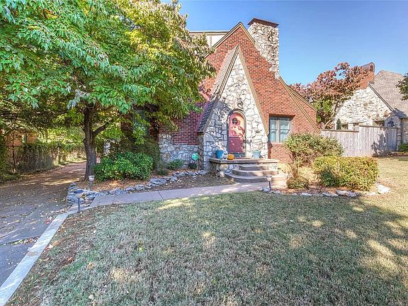 4th image of 1718 S Evanston Ave