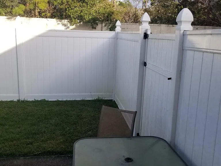 584 Governor Treutlen Cir — Photo 10