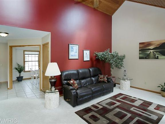 4th image of 7401 Texas Heights Ave