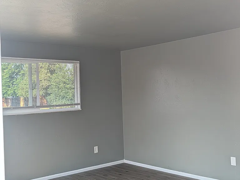 1492 Main St #1 — Photo 3