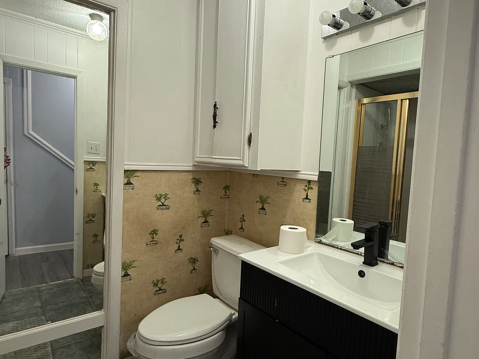 4 bed, 1696 sqft, $1,850 — Photo 3
