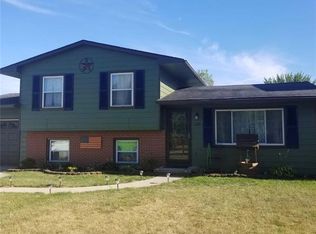 433 Indian Ridge Trl, Rossford, OH 43460