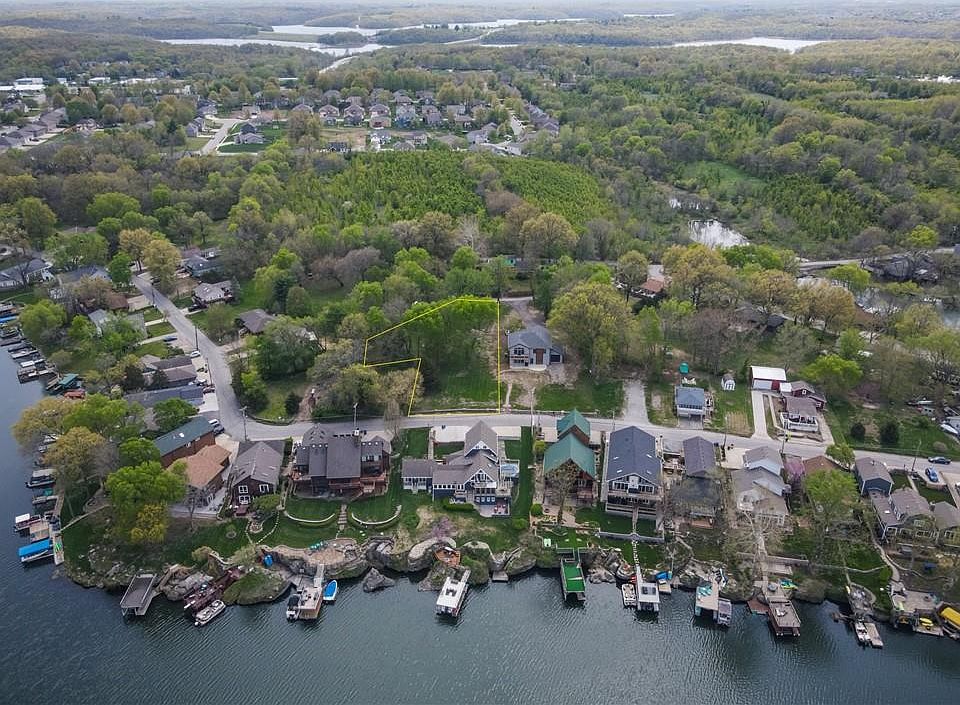 148 Beach Dr, Lake Tapawingo, MO 64015 Zillow