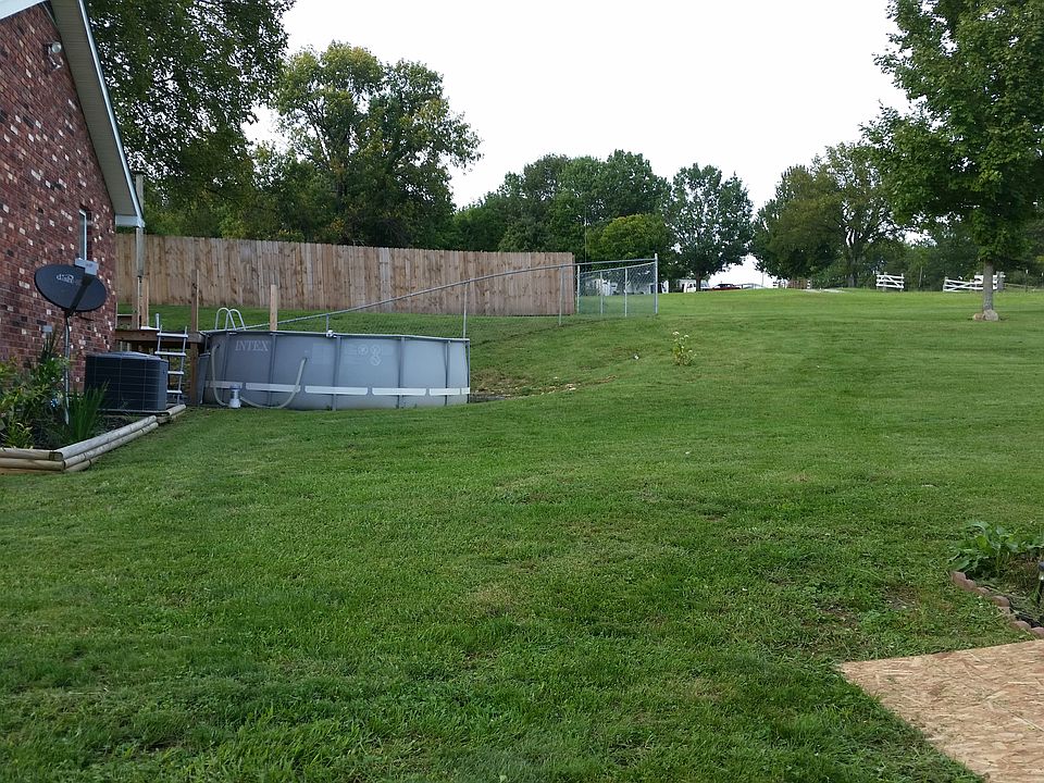 2nd image of 3710 Mount Washington Rd