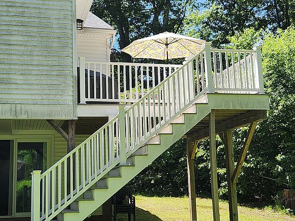 4th image of 24 Midwood Avenue