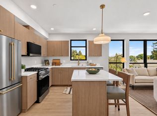 306 Center St #1, La Conner, WA 98257