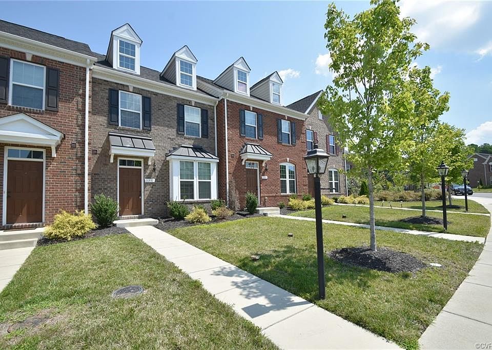 1st image of 11332 Sadler Walk Ln #11332