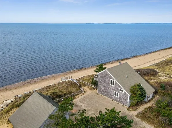 340 Salt Works Rd, Eastham, MA 02642