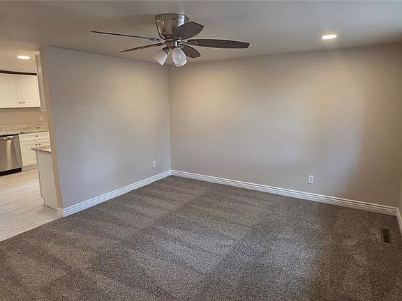 4th image of 4550 London Ln