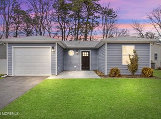 141 Courtshire Dr, Brick, NJ