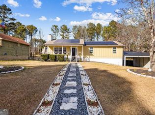 5232 Pine Way Rd, Powder Springs, GA 30127