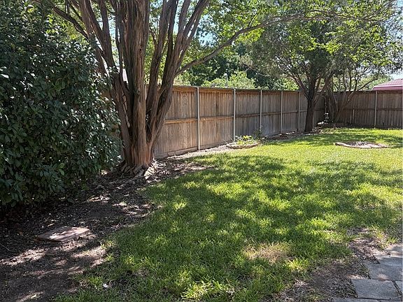 3rd image of 4302 Box Canyon Dr