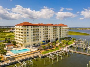 100 Olde Towne Yacht Club Rd UNIT 406, Beaufort, NC 28516