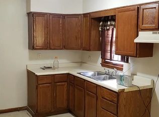 2132 Chase St, Gary, IN 46404