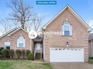 4813 Peninsula Pointe Dr, Hermitage, TN 37076