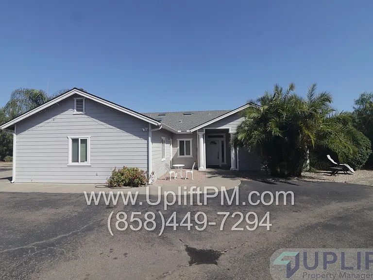 22845 Vista Ramona Rd — Photo 18
