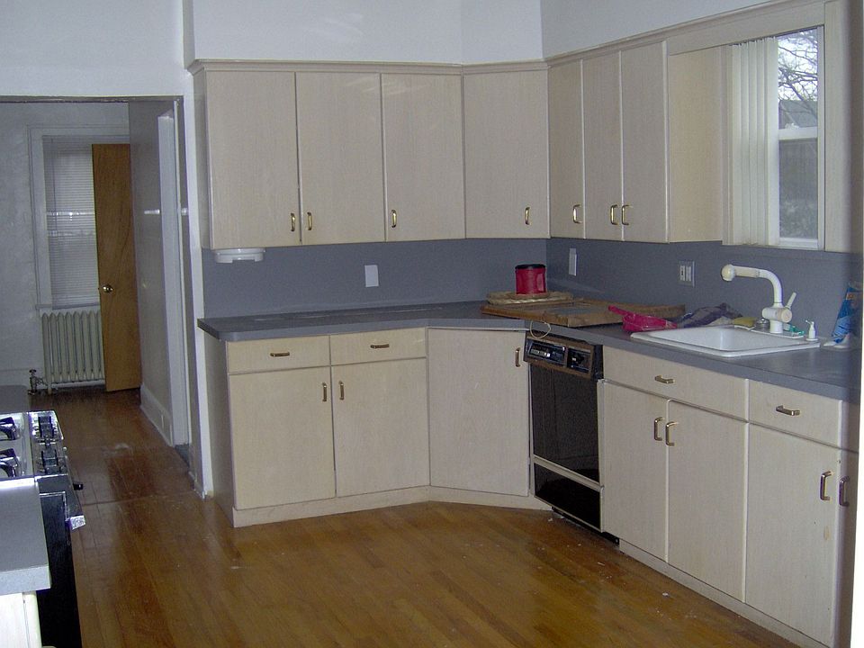 235 Henry St, Inwood, NY 11096 Zillow