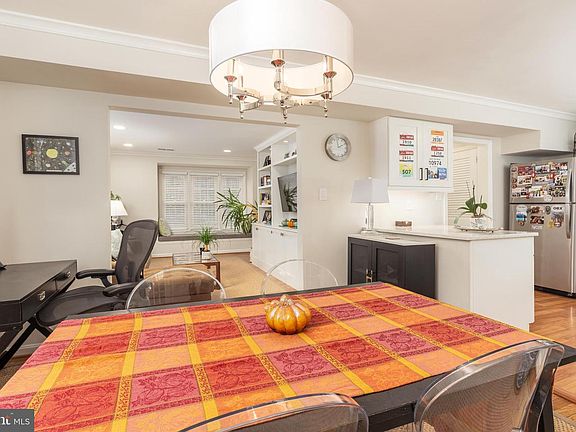 5th image of 5050 Bradley Blvd #6