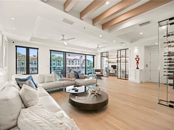 1530 5th AVE S #C210, NAPLES, FL 34102