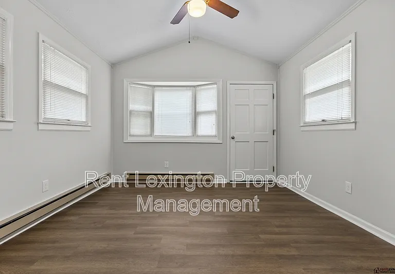 2124 Violet Rd — Photo 8