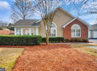 135 Vintage Club Cir #13, Marietta, GA