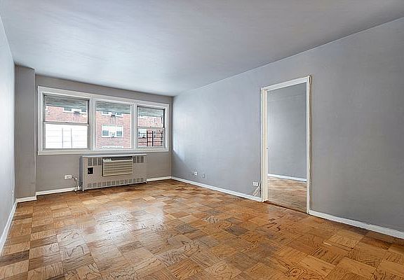 3rd image of 245 E 35th St APT 2B