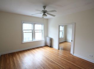 1924 W Winona St #3CC, Chicago, IL 60640
