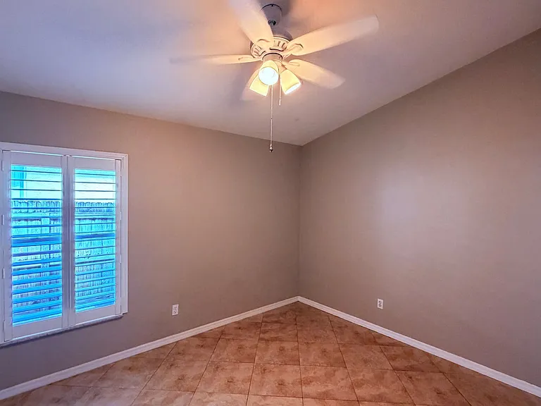 12424 Wilcox Ct — Photo 20