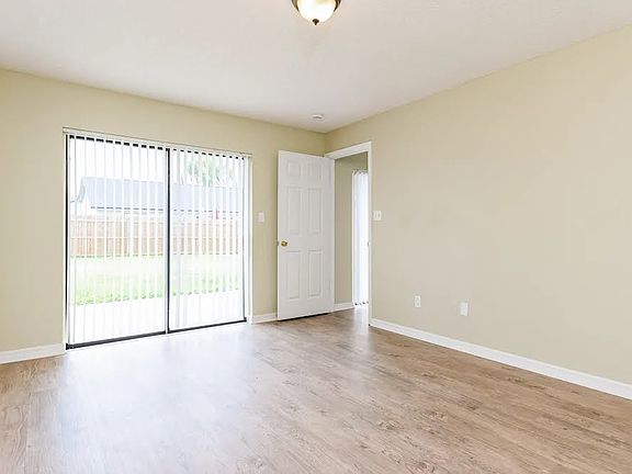 5th image of 11520 Kazimer Dr