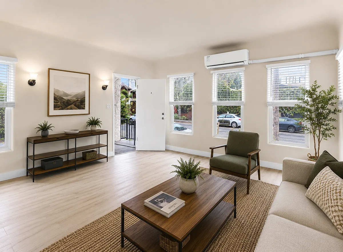 Building Photo - 211 N Vendome St #E