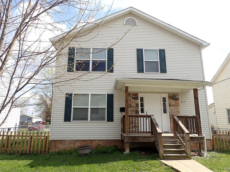 Welcome Home to 715 Benton!