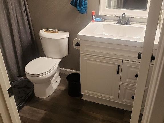 5th image of 2615 Alta View Dr #4