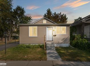 8281 Meadow Ave, Warren, MI 48089