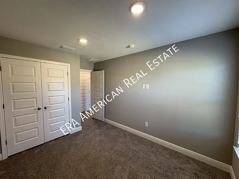 838 Fairview Dr — Photo 29