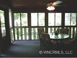 2nd image of 403 Red Oak Dr #53