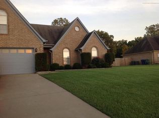 6717 Anna May Dr, Walls, MS 38680